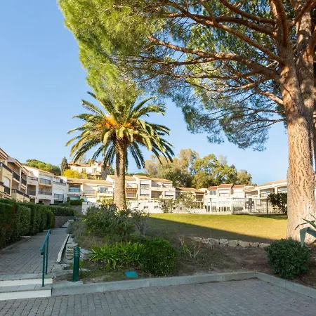 Les Jardins D'ys-8 By Interhome * Les Issambres