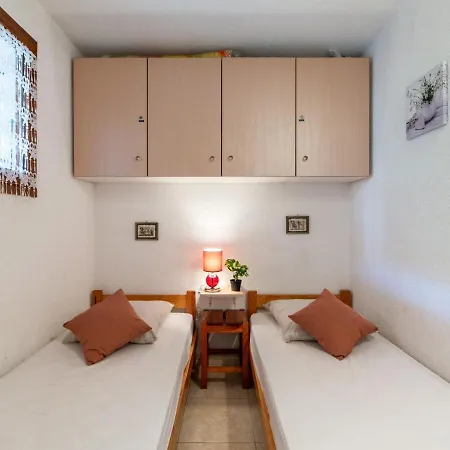Les Jardins D'ys-8 Appartement *